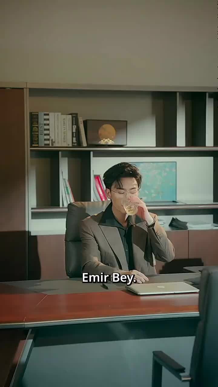 Aşkın Gölgesinde - Episode 74