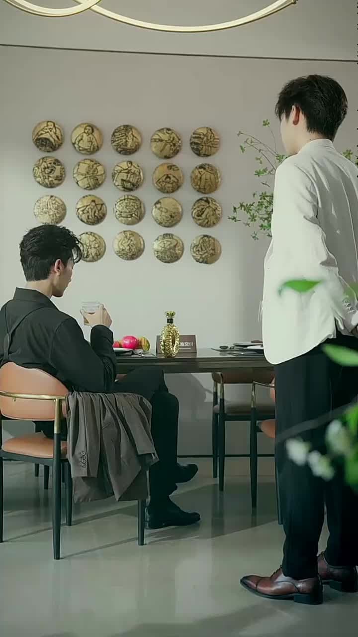 Aşkın Gölgesinde - Episode 53