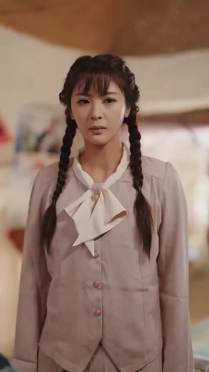 Reborn as a Fiery Wife in the '70s - Episode 34