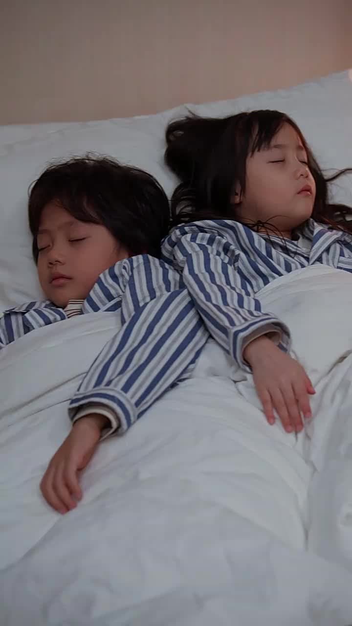 Love Sealed by Twins - Episode 38