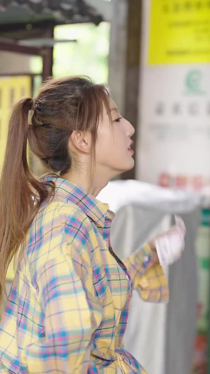撿了個總裁回農村 - Episode 7