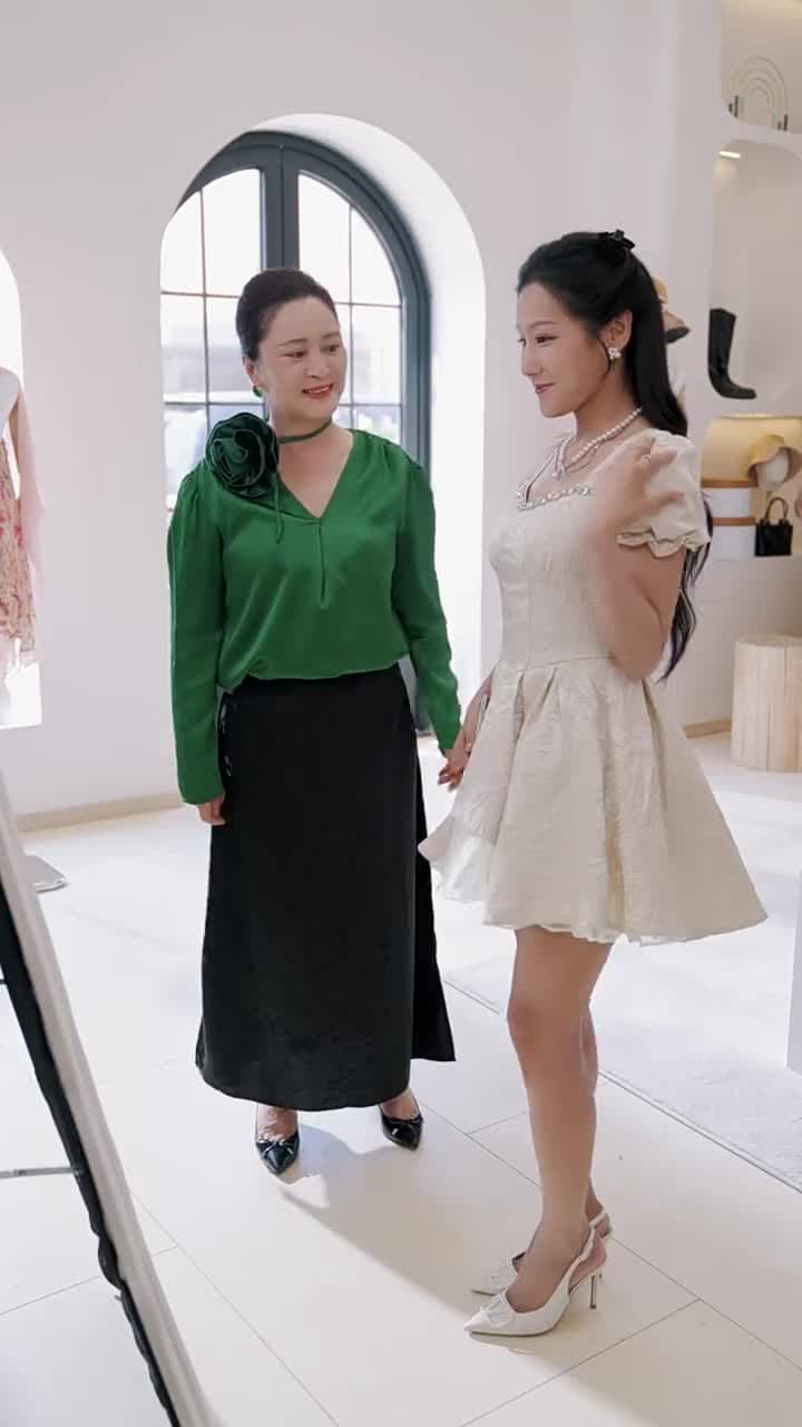 全家聽到養妹心聲我開啟冷血模式 - Episode 64