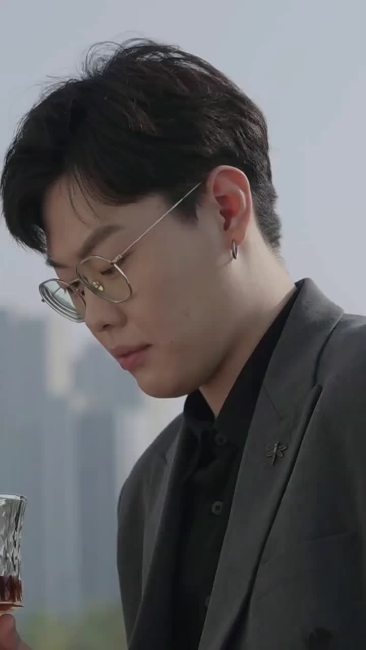 Ex Who? Miss Me Now? - Episode 65