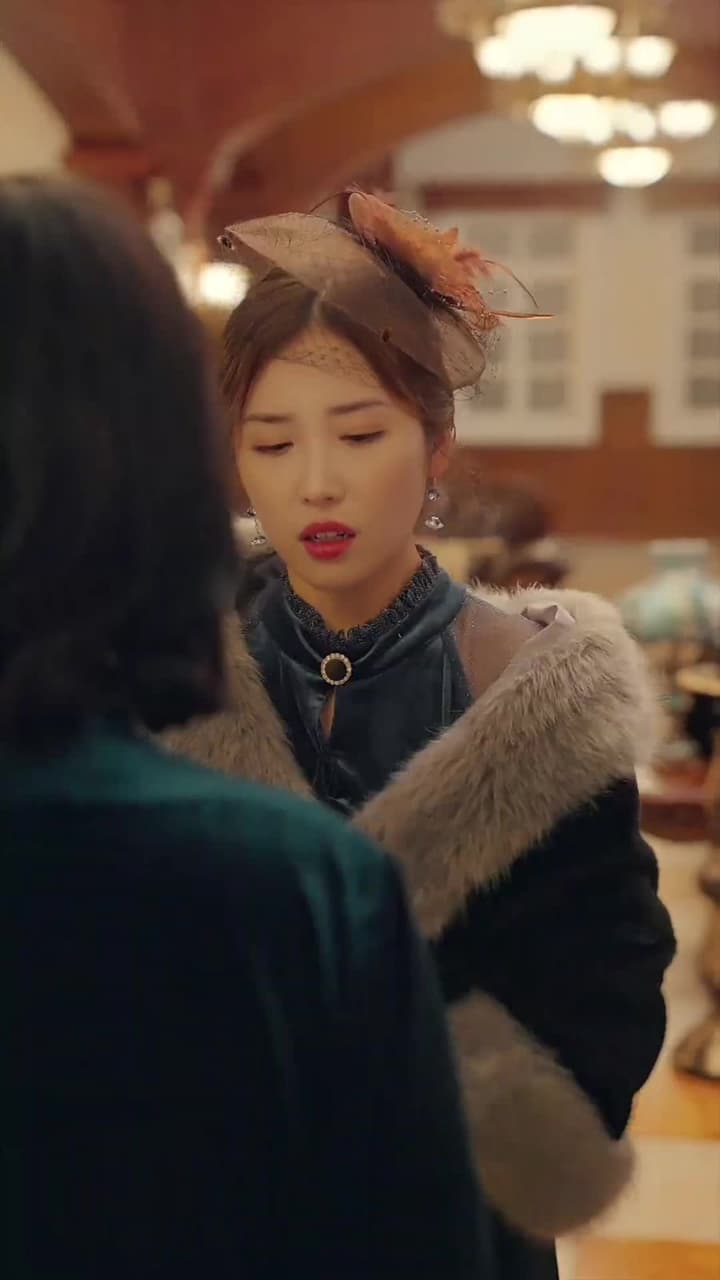 少帥,夫人說她不配 - Episode 35