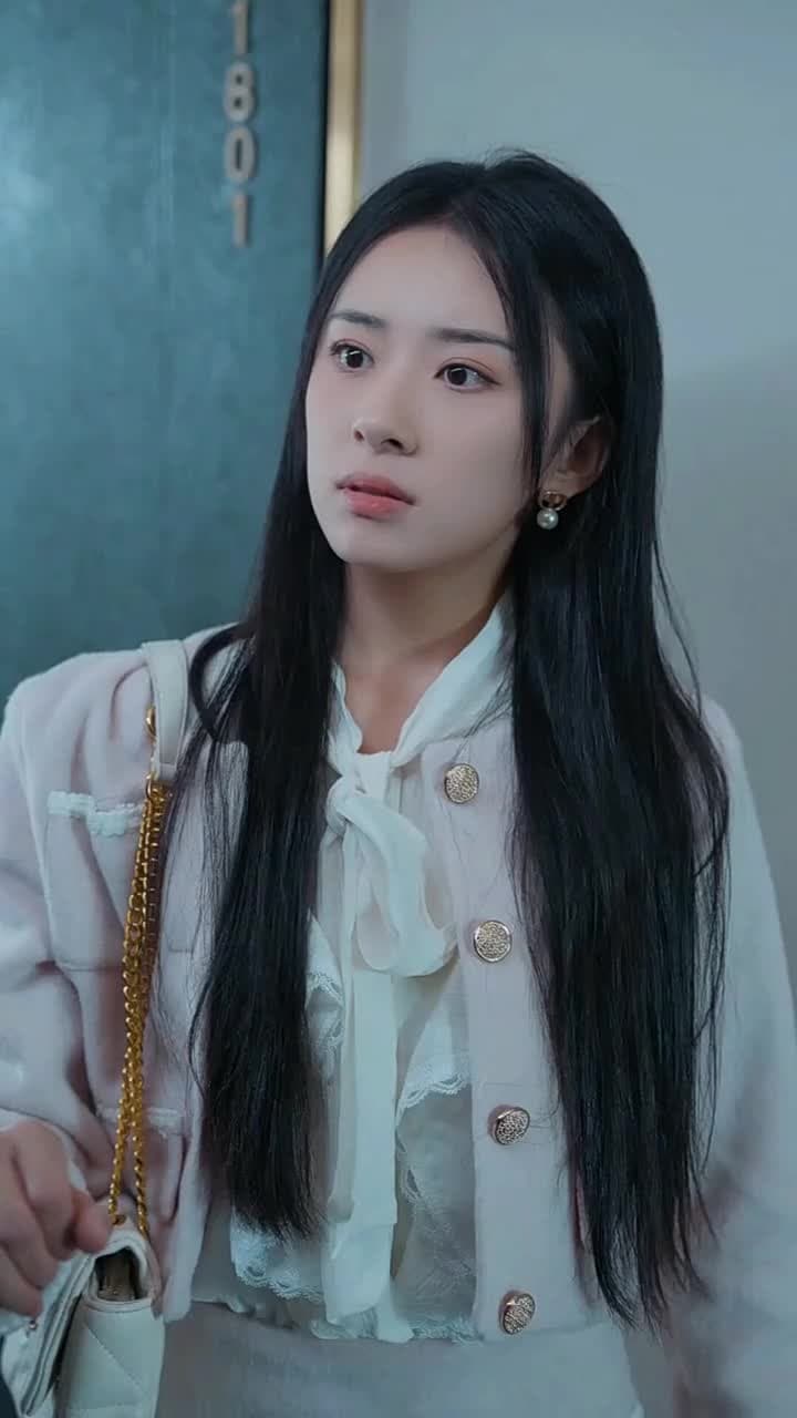 Ex Who? Miss Me Now? - Episode 15