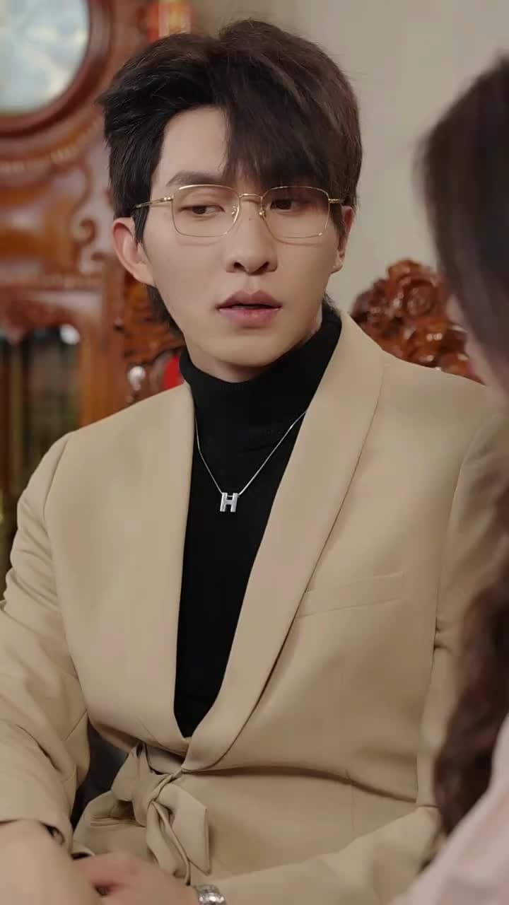 My Queen's Got a Temper—and My Heart - Episode 17