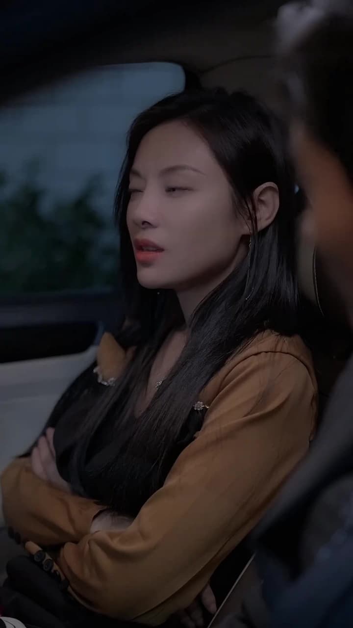 重生暖愛:權少跟我走 - Episode 37