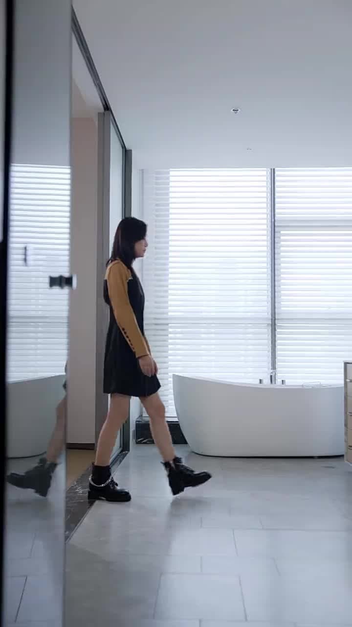 重生暖愛:權少跟我走 - Episode 5