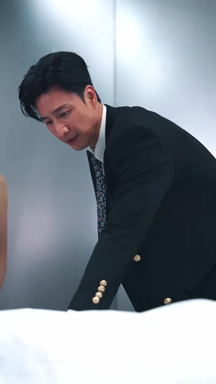 Spiegel des Verrats - Episode 24