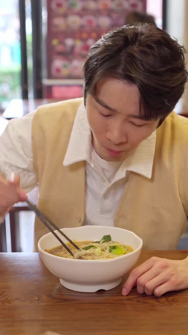 傲嬌美女總裁霸上我 - Episode 7