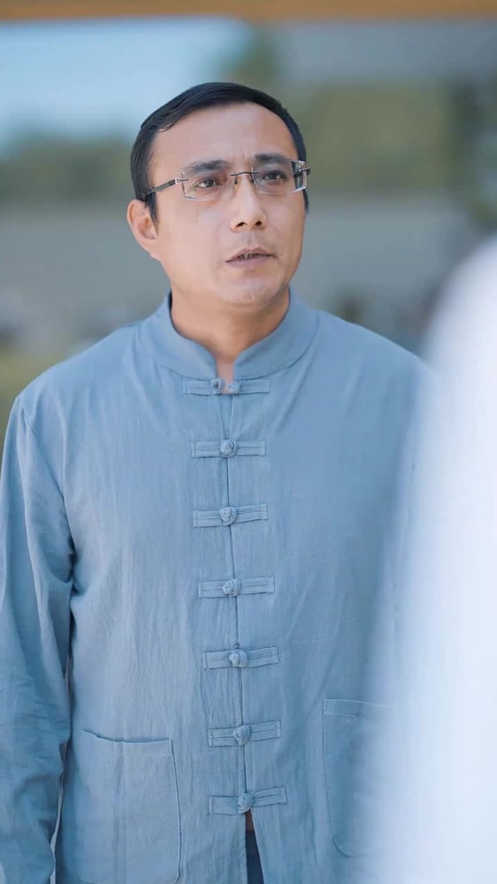 Rising Storm: My Dad is The Dragon King - Episode 52