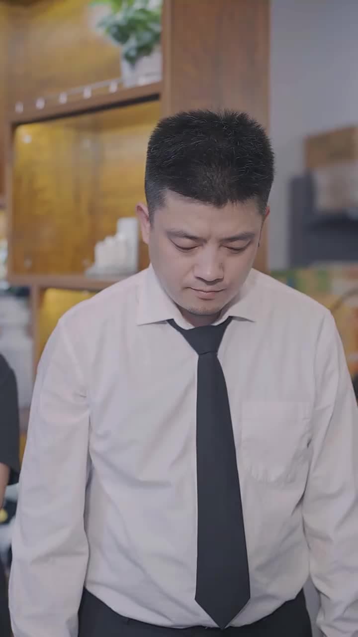 豪門重生:瘋批霸總心尖甜 - Episode 44