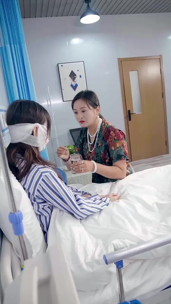 豪門重生:瘋批霸總心尖甜 - Episode 71