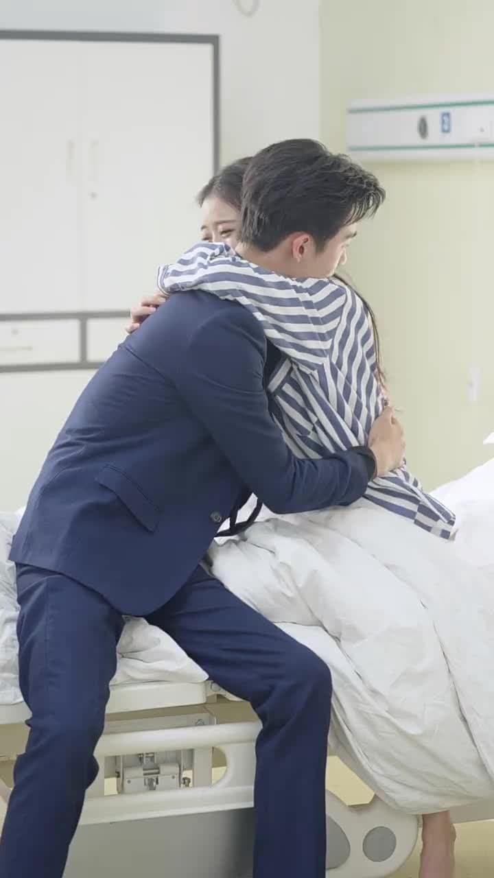 相親失敗,我閃婚了個千億霸總 - Episode 65
