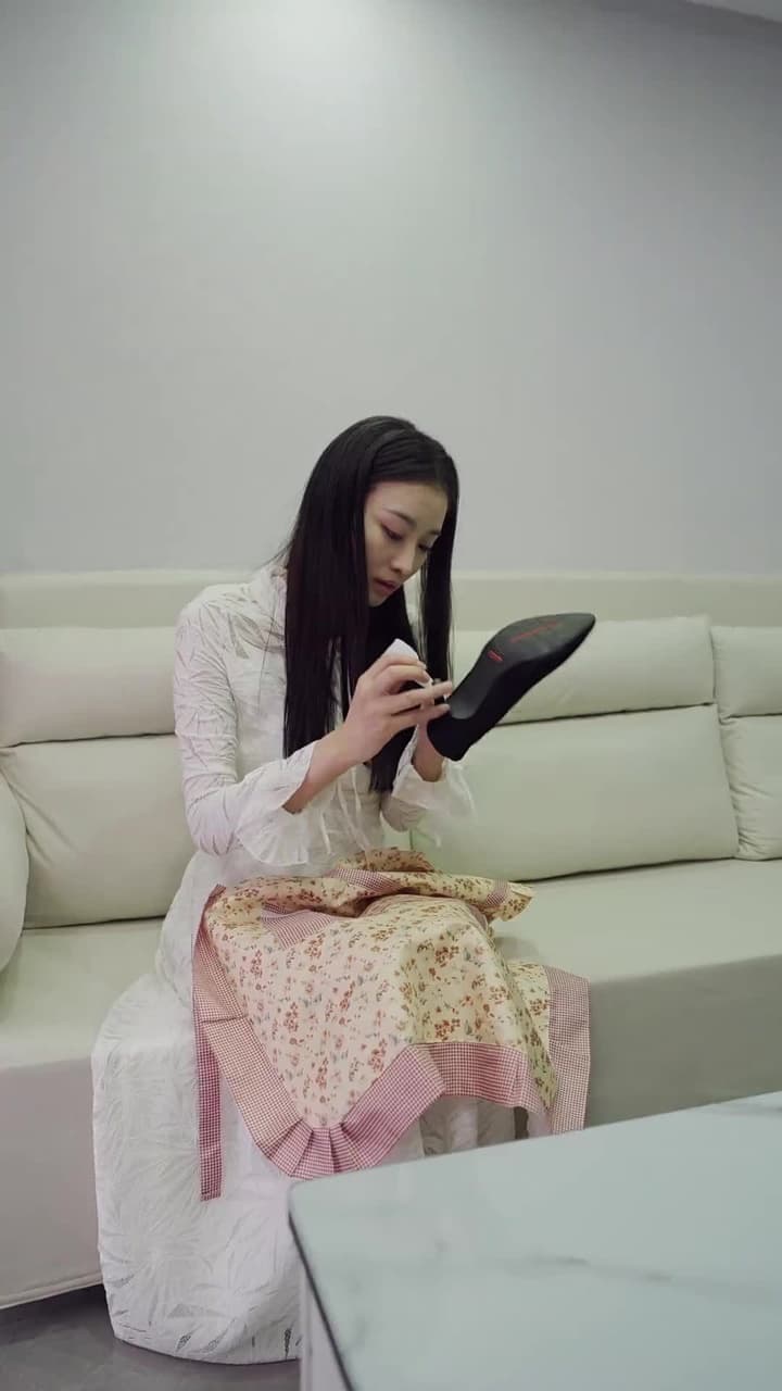 相親失敗,我閃婚了個千億霸總 - Episode 33