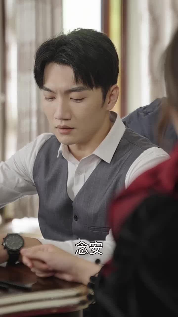 離婚後,沈總滿世界追妻 - Episode 81
