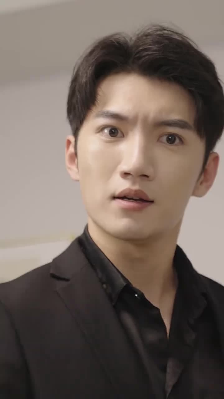 離婚後,沈總滿世界追妻 - Episode 11