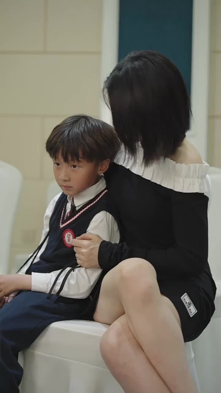 離婚後,沈總滿世界追妻 - Episode 96