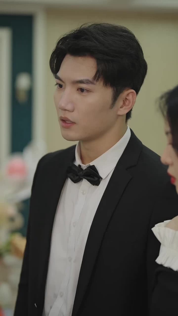 離婚後,沈總滿世界追妻 - Episode 99
