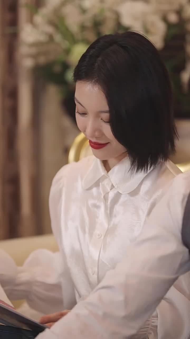離婚後,沈總滿世界追妻 - Episode 80