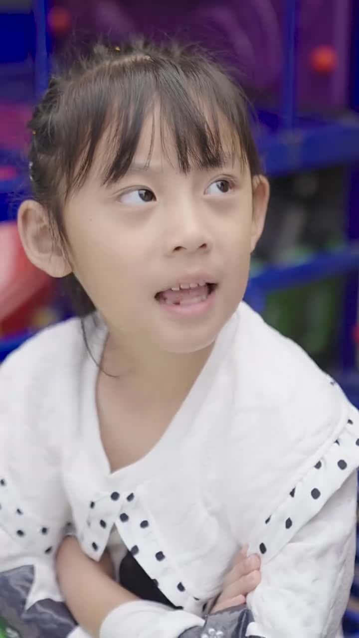 離婚後,沈總滿世界追妻 - Episode 63