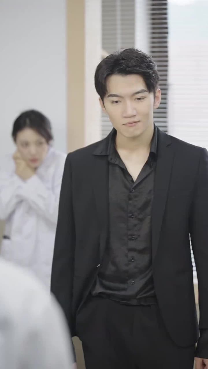 離婚後,沈總滿世界追妻 - Episode 3