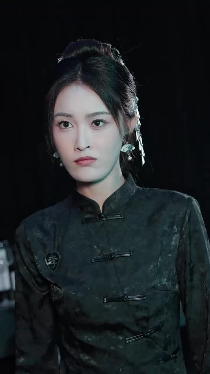 [Dubbed]Beware of the Eldest Sister - Episode 9