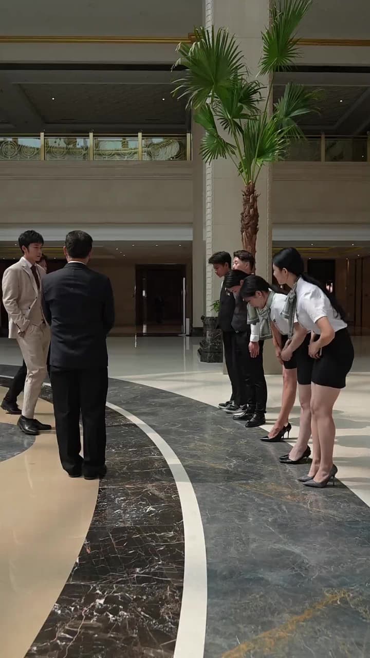 閃婚後成了隱藏首富的心尖寵 - Episode 5