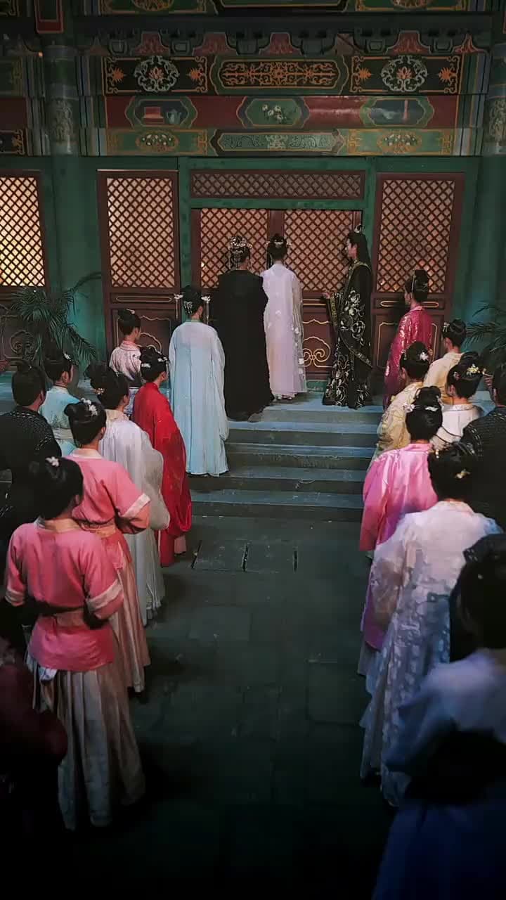 Les Ombres de la Couronne d’Épine - Episode 16