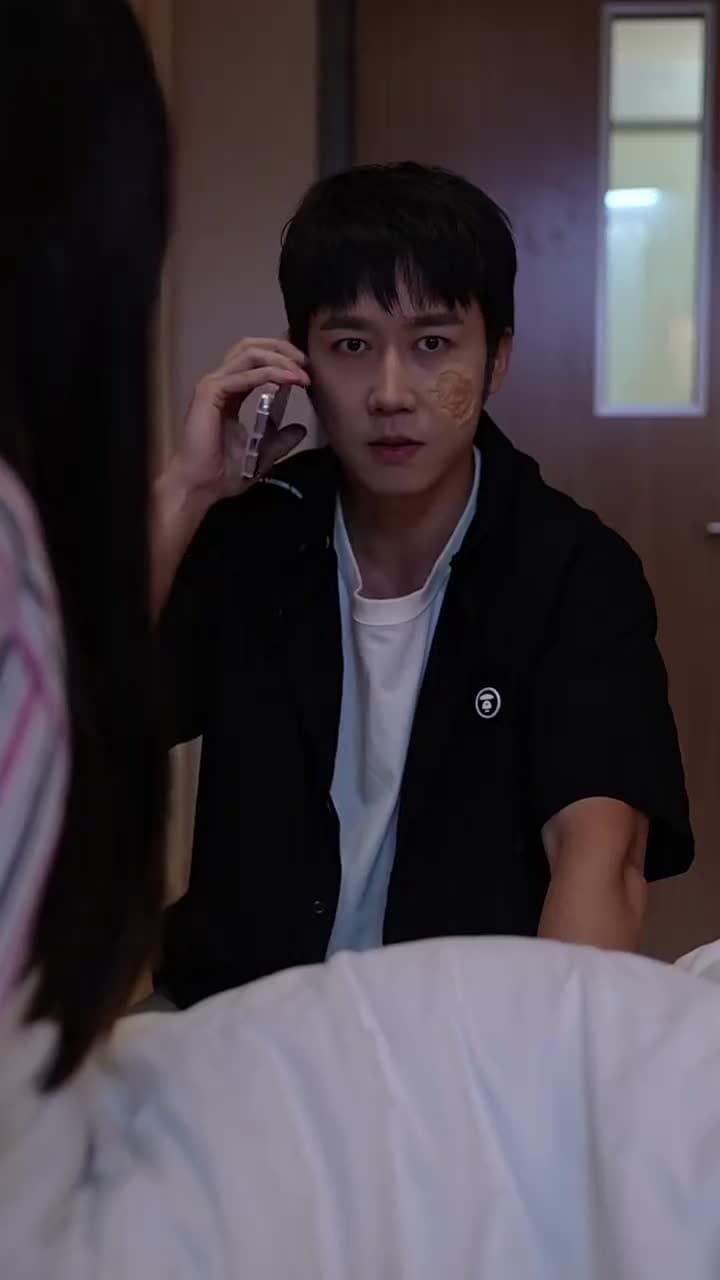 閃婚後成了隱藏首富的心尖寵 - Episode 14