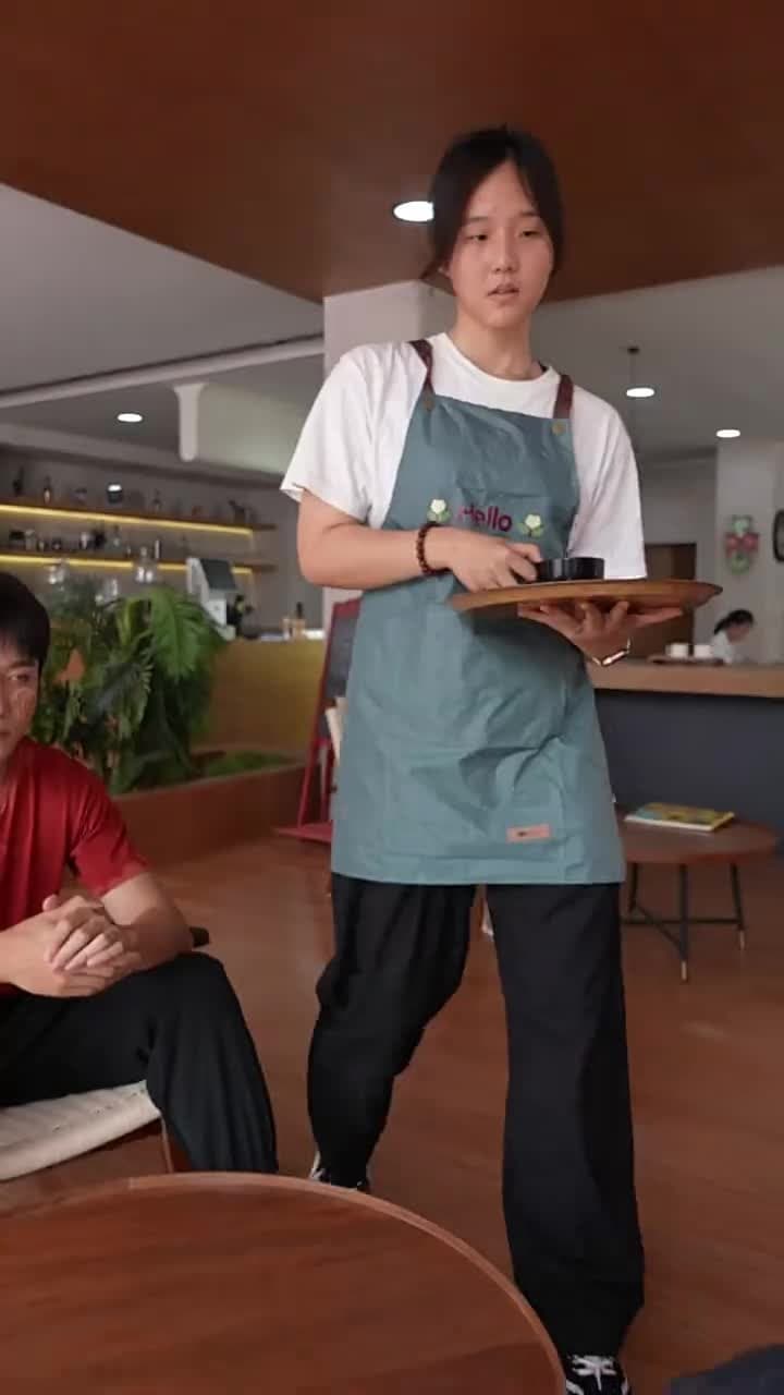 閃婚後成了隱藏首富的心尖寵 - Episode 2