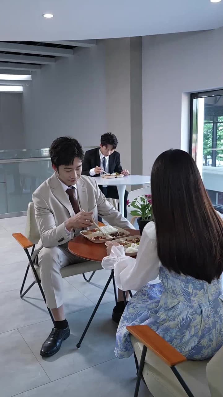 閃婚後成了隱藏首富的心尖寵 - Episode 27