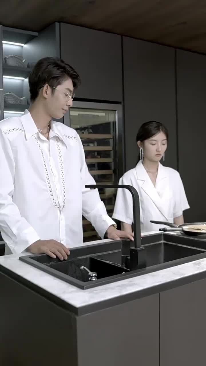 失憶後 季總追妻火葬場 - Episode 79