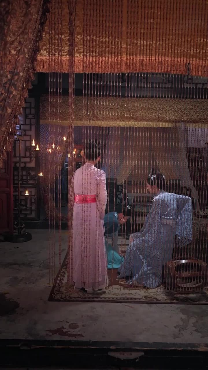 Sarayın Gizli Oyunu - Episode 65
