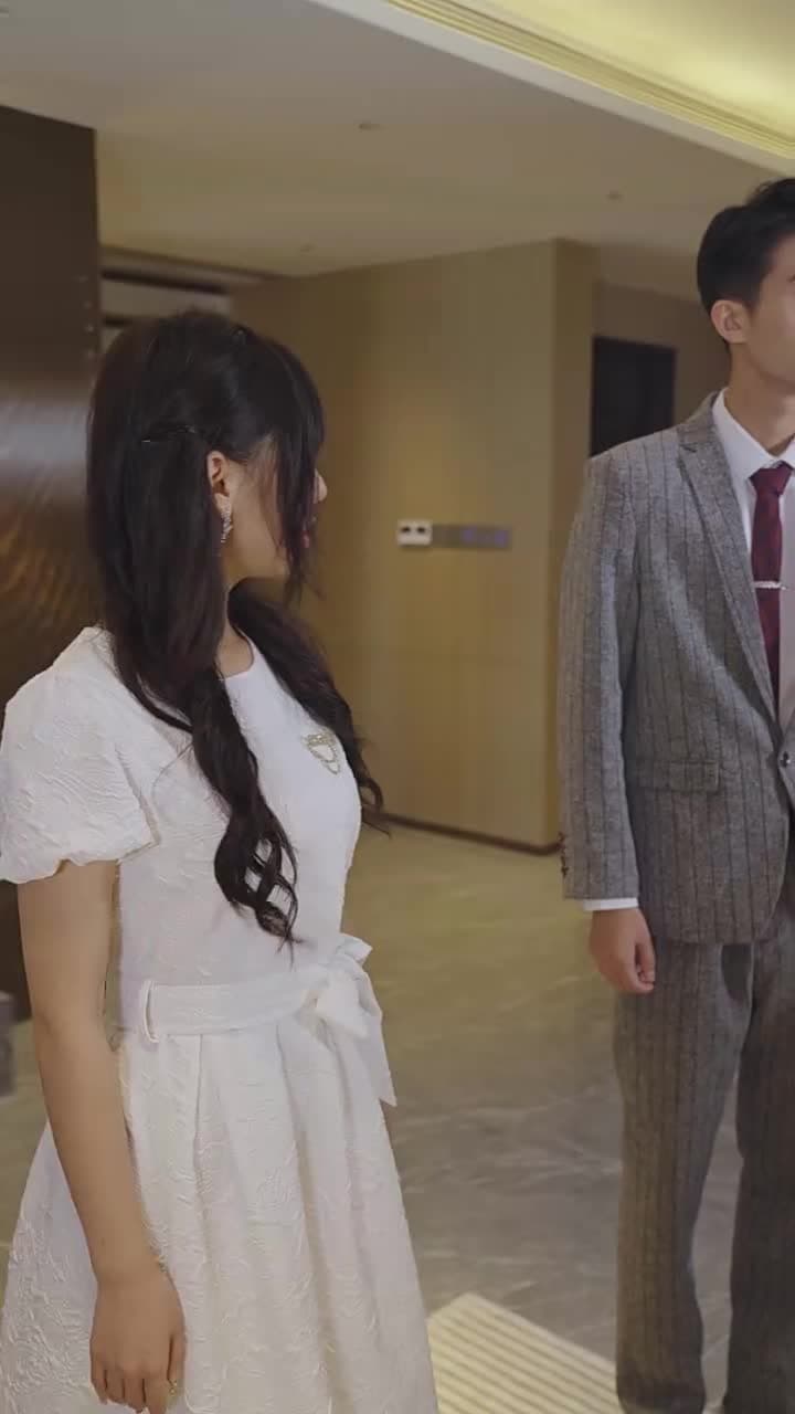 閃婚後被豪門大叔寵上癮 - Episode 49