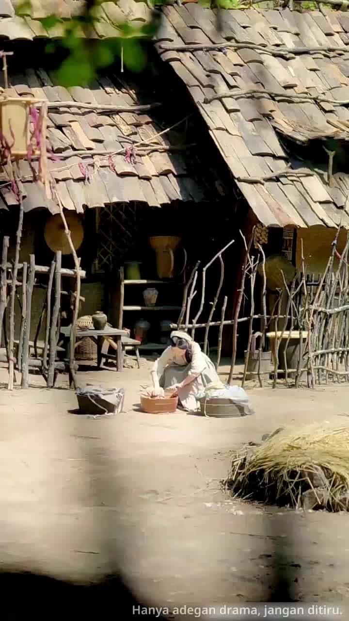 [Dijuluki]Kala Cinta Bersemi di Istana Kekaisaran - Episode 2
