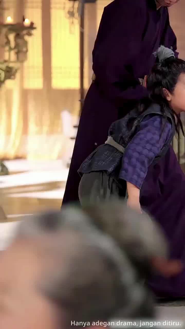 [Dijuluki]Kala Cinta Bersemi di Istana Kekaisaran - Episode 37