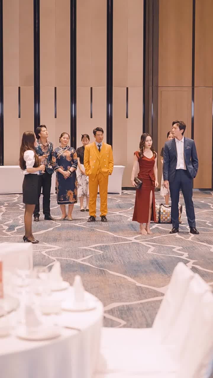 物價貶值,美女總裁跪求復合 - Episode 10