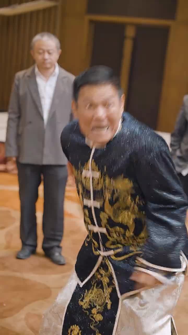 物價貶值,美女總裁跪求復合 - Episode 95