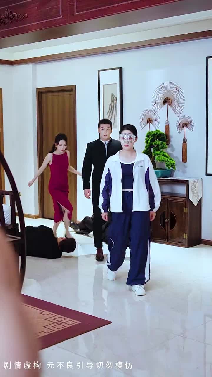 重拳出擊,肥妻她馬甲掉了 - Episode 30