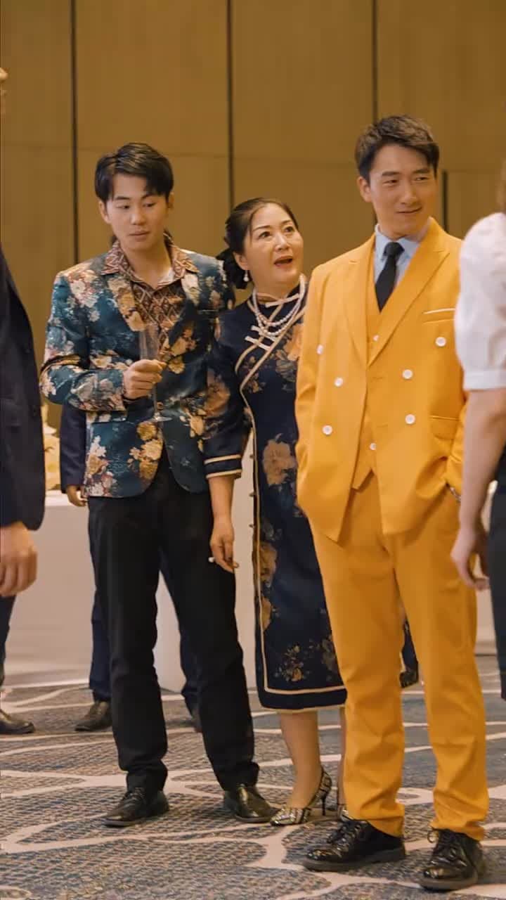 物價貶值,美女總裁跪求復合 - Episode 16