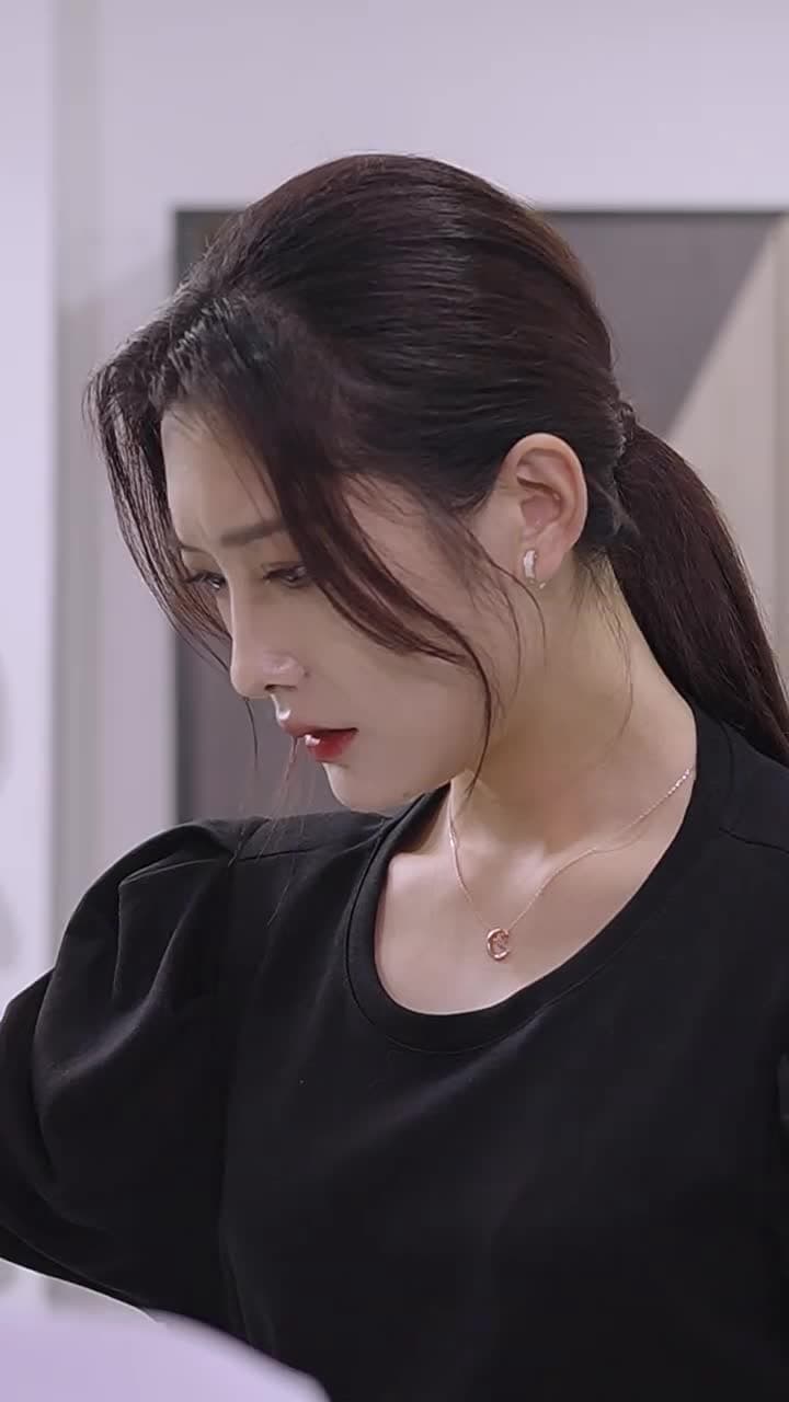 分手當天,我閃婚了億萬富豪 - Episode 70