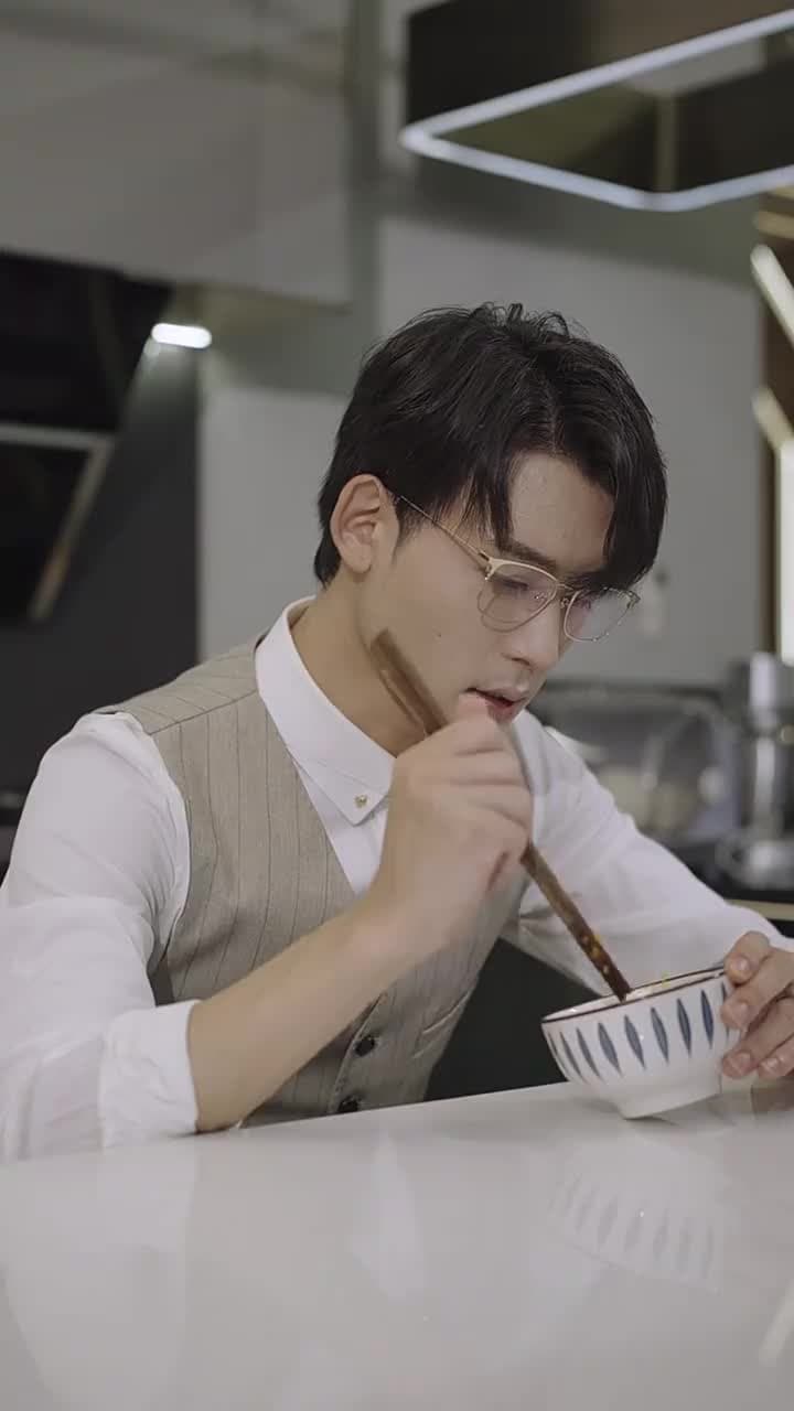 分手當天,我閃婚了億萬富豪 - Episode 53