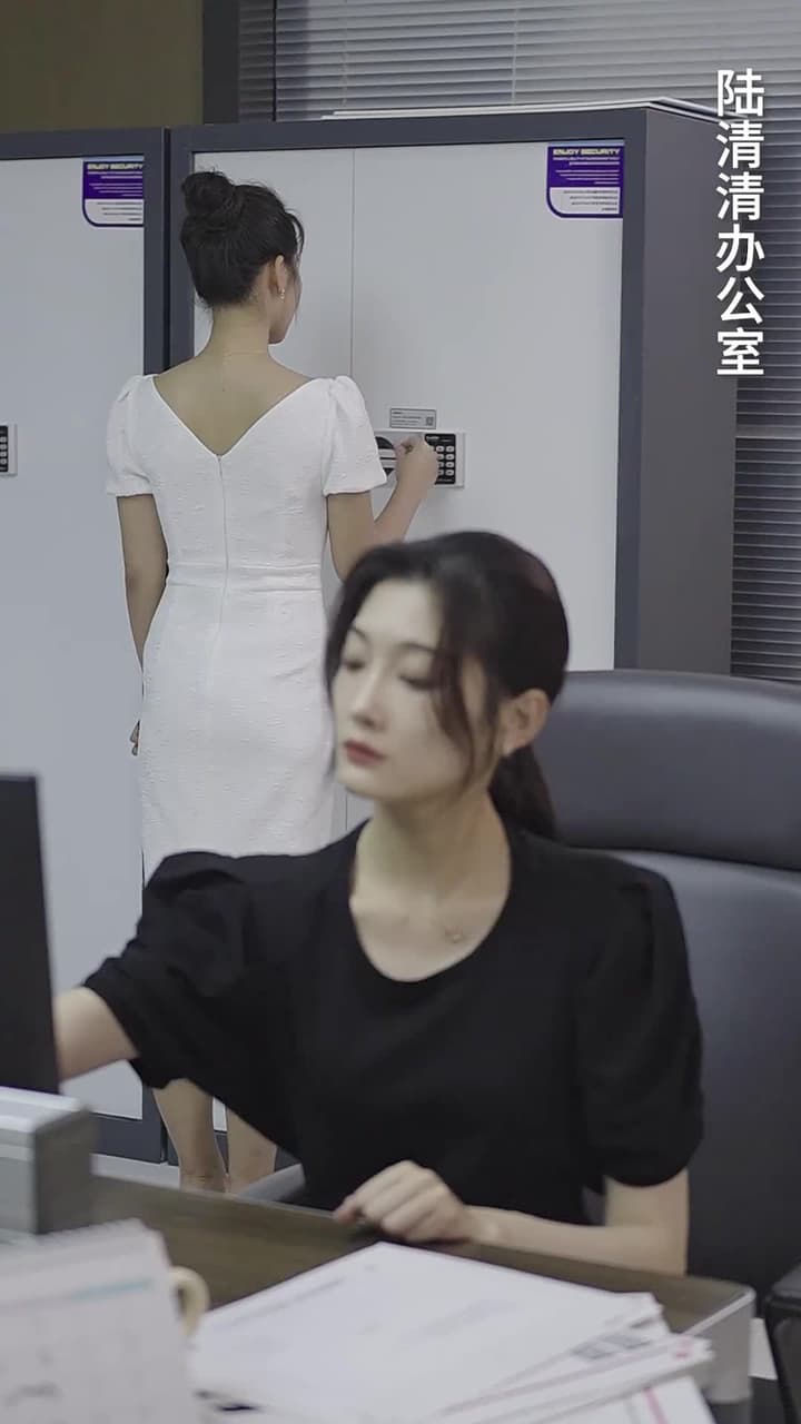 分手當天,我閃婚了億萬富豪 - Episode 13