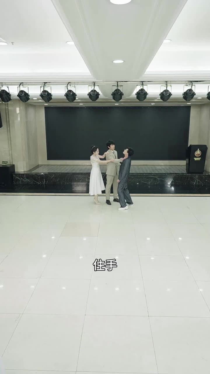 我和美女總裁有個娃 - Episode 99