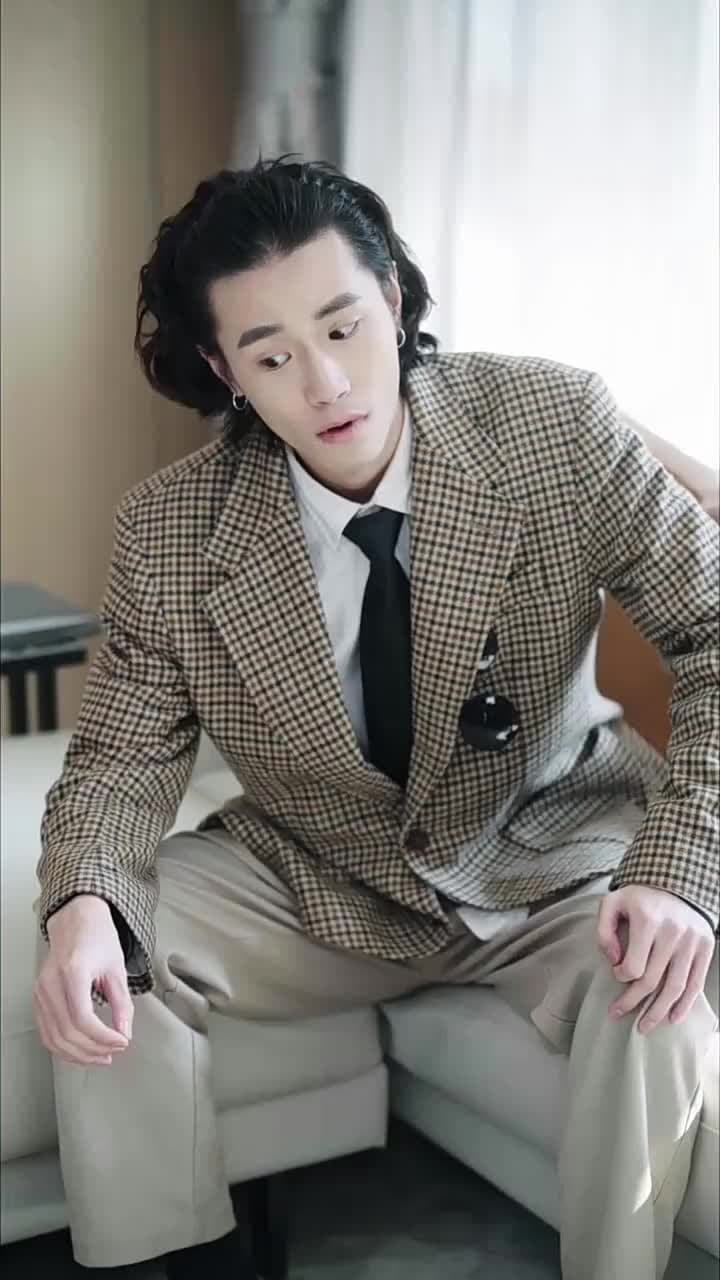 我和美女總裁有個娃 - Episode 3