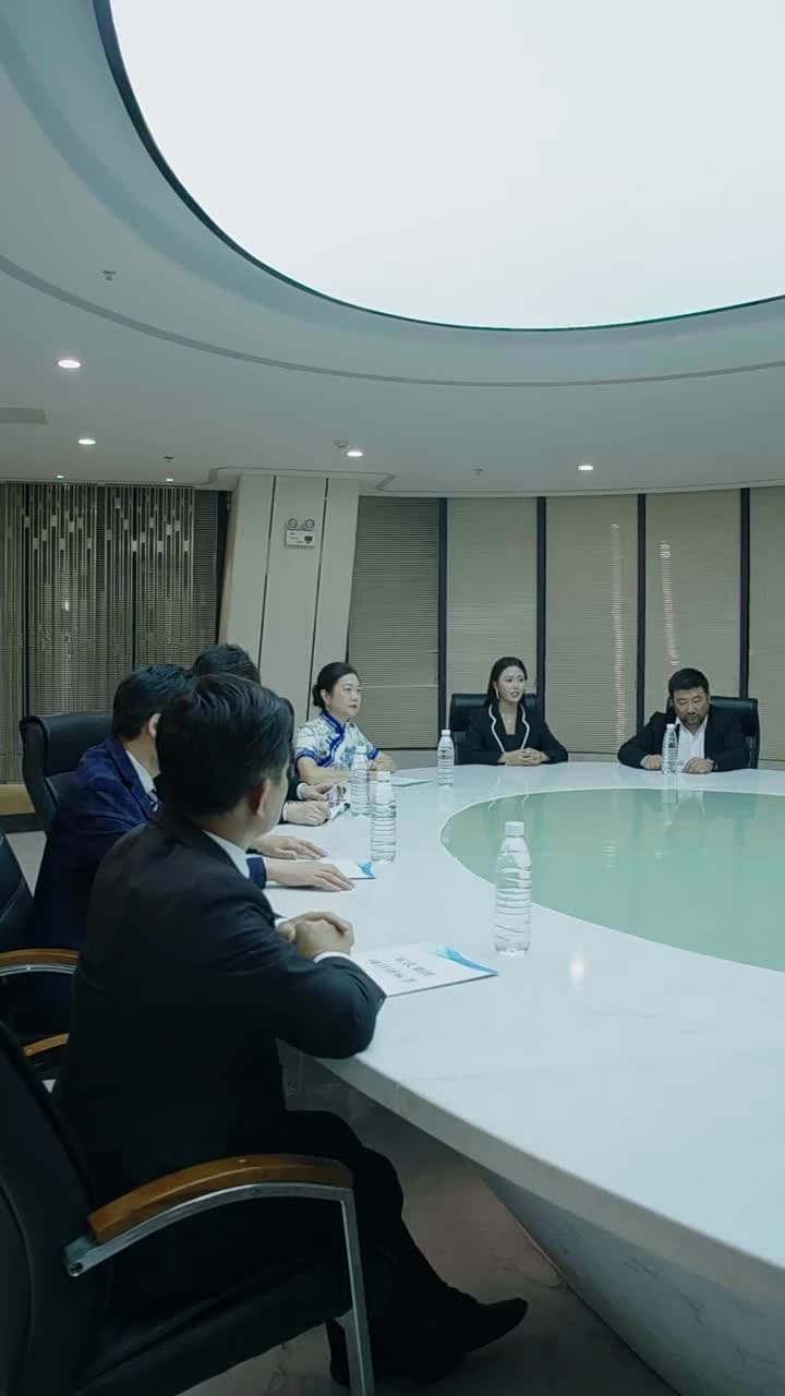 美女總裁的鎮疆龍帥 - Episode 83