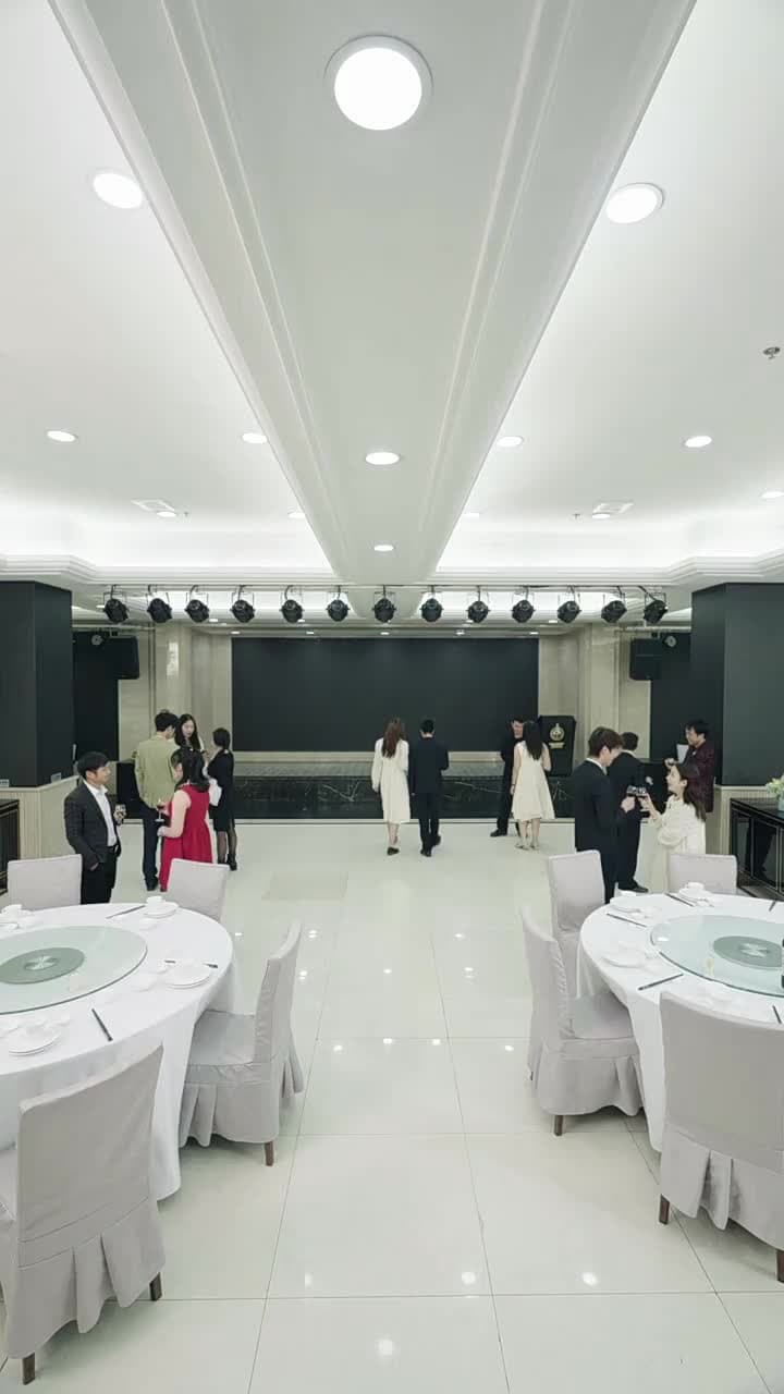 我和美女總裁有個娃 - Episode 93