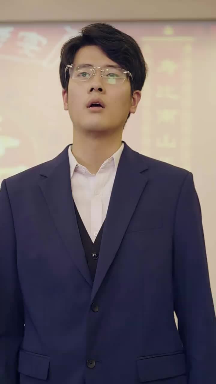 美女總裁的鎮疆龍帥 - Episode 33