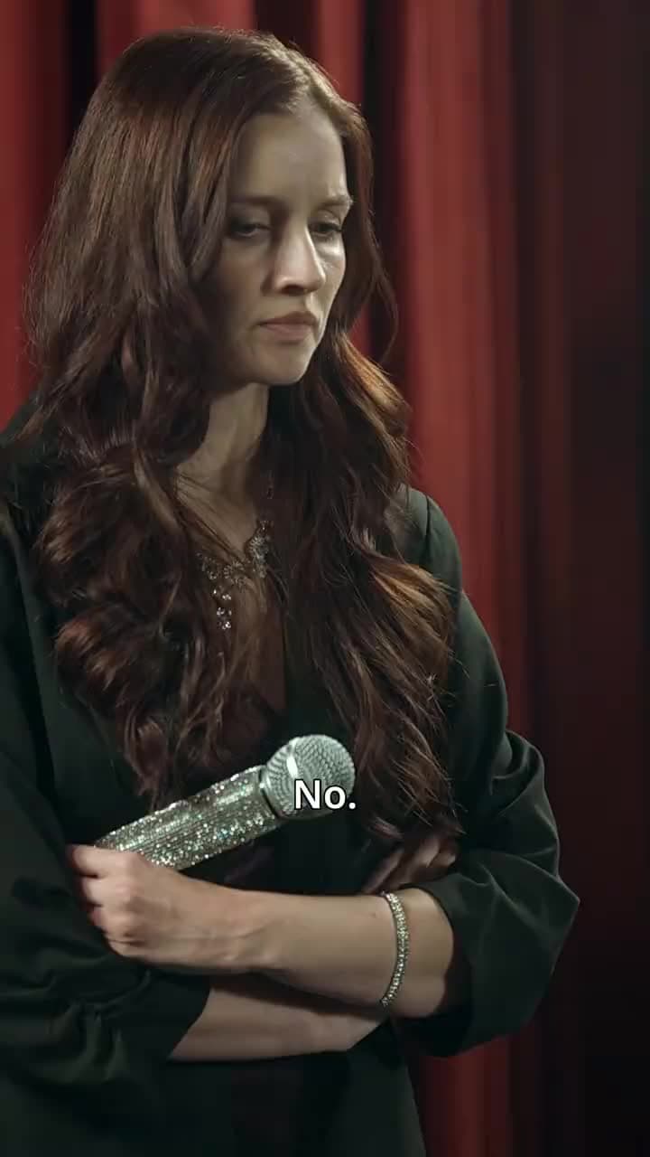 La ex directora contraataca - Episode 52